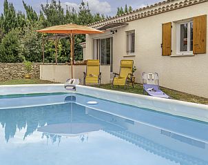 Verblijf 04647001 • Vakantiewoning Languedoc / Roussillon • Vakantiehuis A la porte d'Avignon 