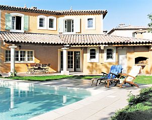 Verblijf 04821240 • Vakantiewoning Provence / Cote d'Azur • Vakantiehuis Hameaux de la Calade V810I 